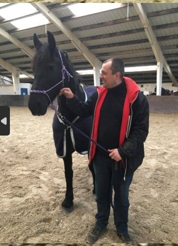 Delaunoy Didier! Membre de la SPRL Le Relais des Falizes. Gestionnaire actuel des lieux. Il s'occupe, pour le moment seul de toute l'infrastructure.
                            il n'est pas exclu que des stagiaires ou du personnel soit engagé à l'avenir.